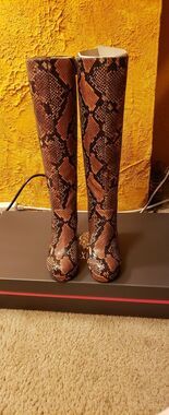 NIB Vince Camuto Jestinal python print Leather Platform Boot 6.5M New